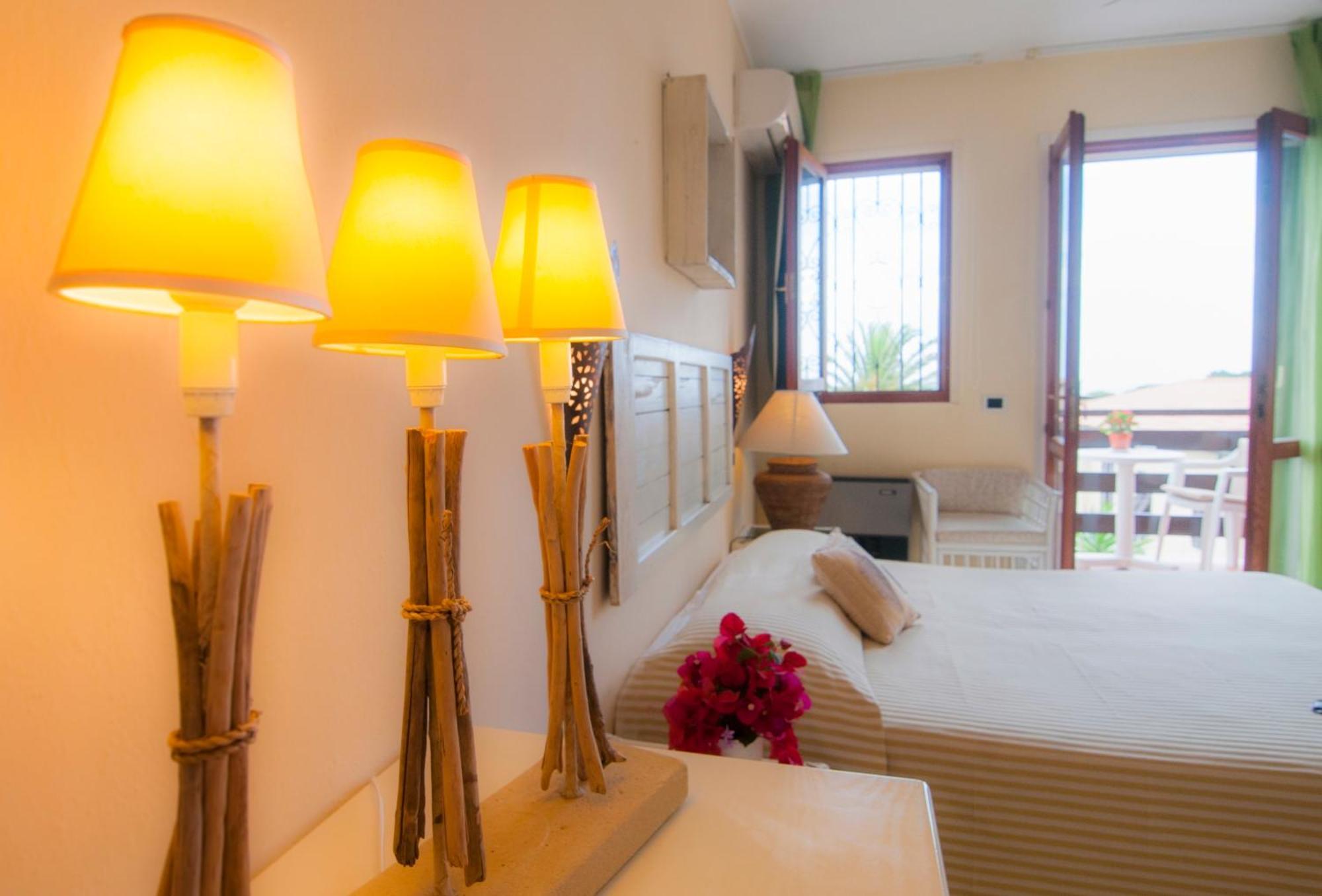 Hotel Cernia Isola Botanica Сант-Андреа Экстерьер фото