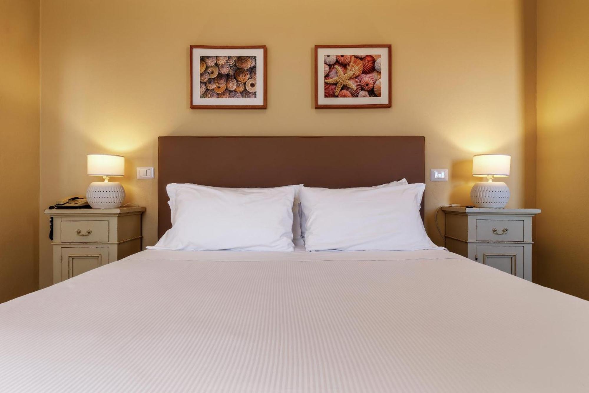 Hotel Cernia Isola Botanica Сант-Андреа Экстерьер фото