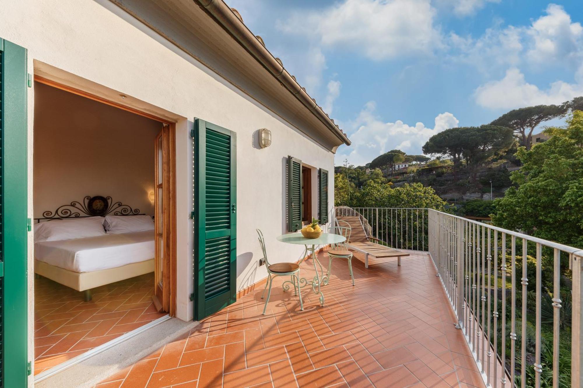 Hotel Cernia Isola Botanica Сант-Андреа Экстерьер фото