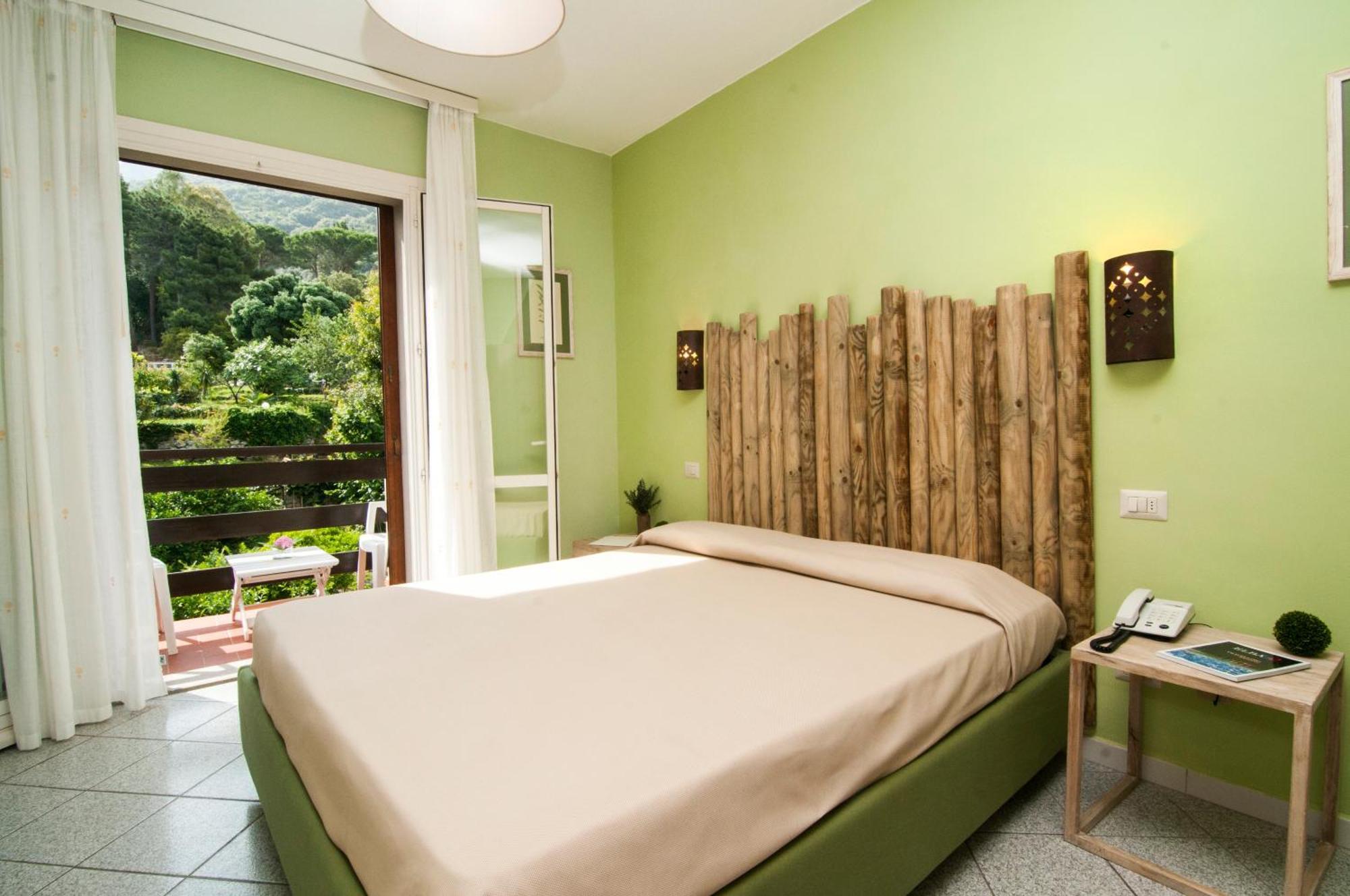 Hotel Cernia Isola Botanica Сант-Андреа Экстерьер фото